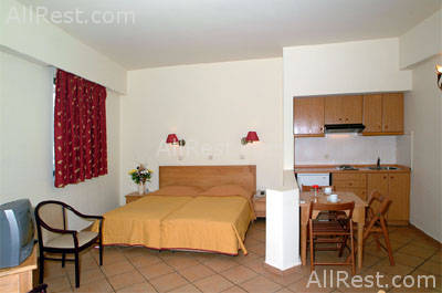 Steris Beach Hotel 7